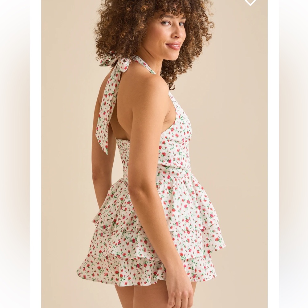 New with tags Altar’d State Lovely Floral Romper - Picture 4 of 4